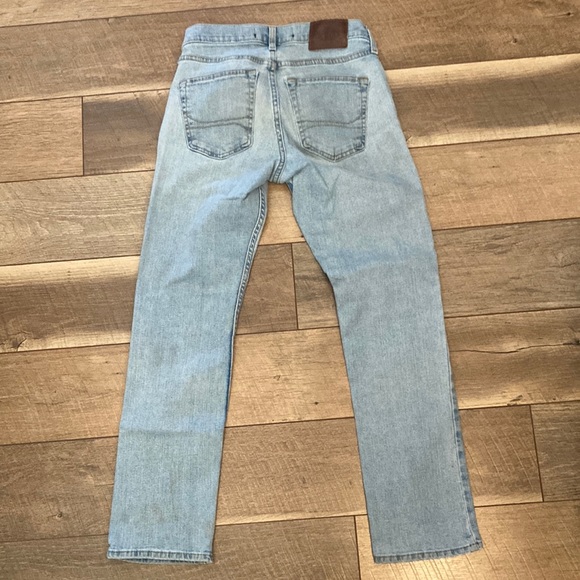 Hollister Slim Straight Jeans - Picture 2 of 3